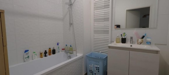 3 bedrooms Apartment in Tours, France No. 154239 9