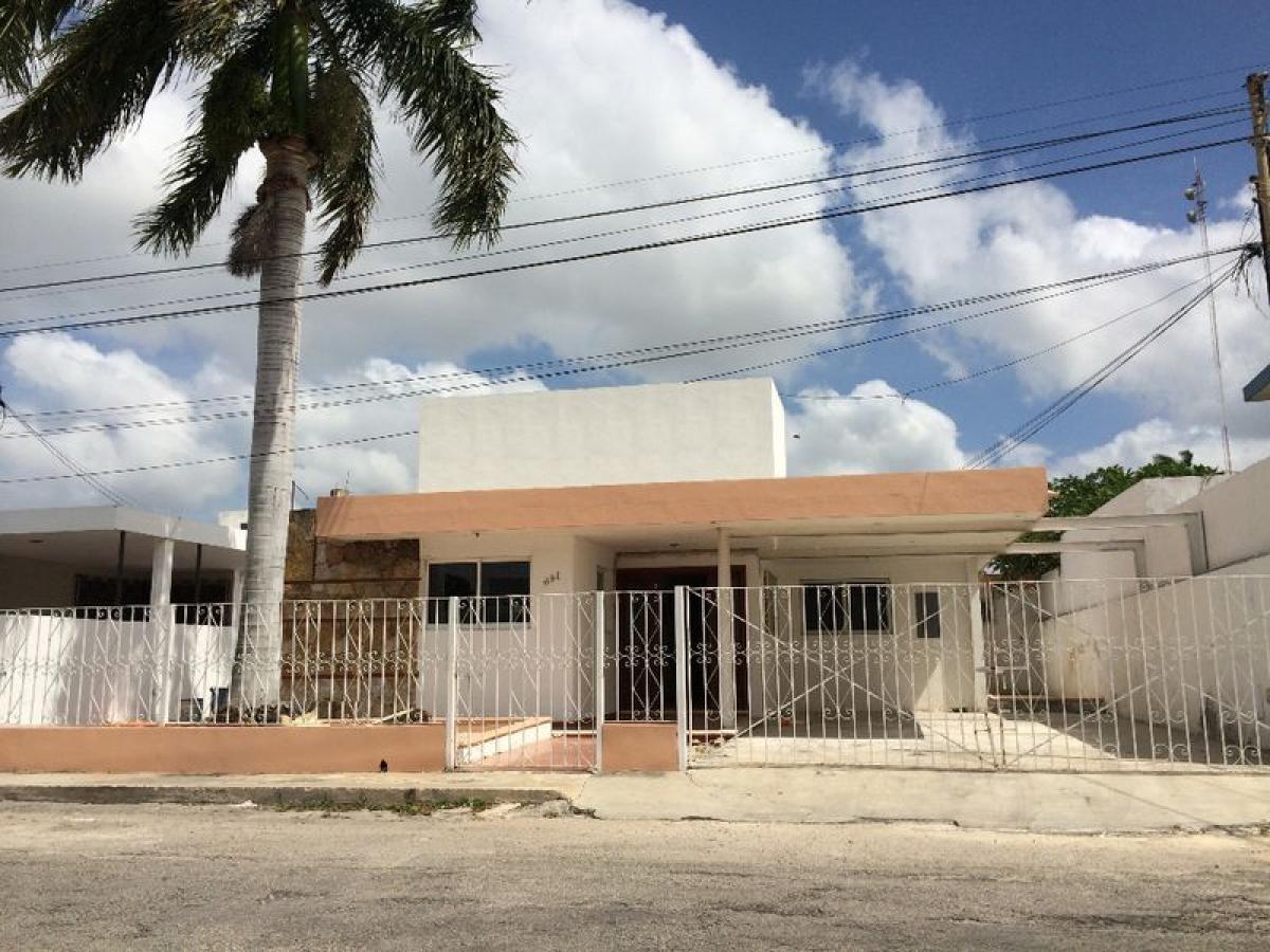 6 bedrooms House in Yucatan, Mexico No. 154632