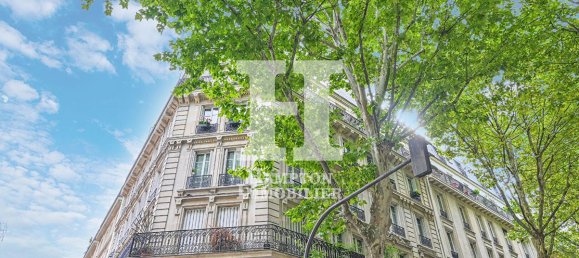 2 bedrooms Apartment in Paris, France No. 344517 10