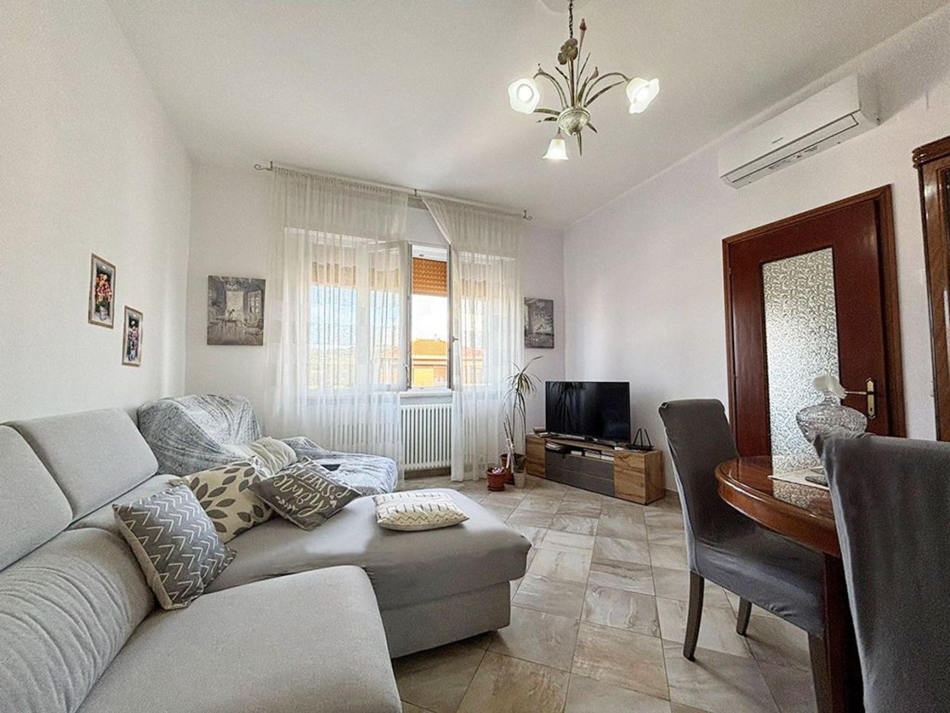 3 bedrooms Apartment in Medesano, Italy No. 403390