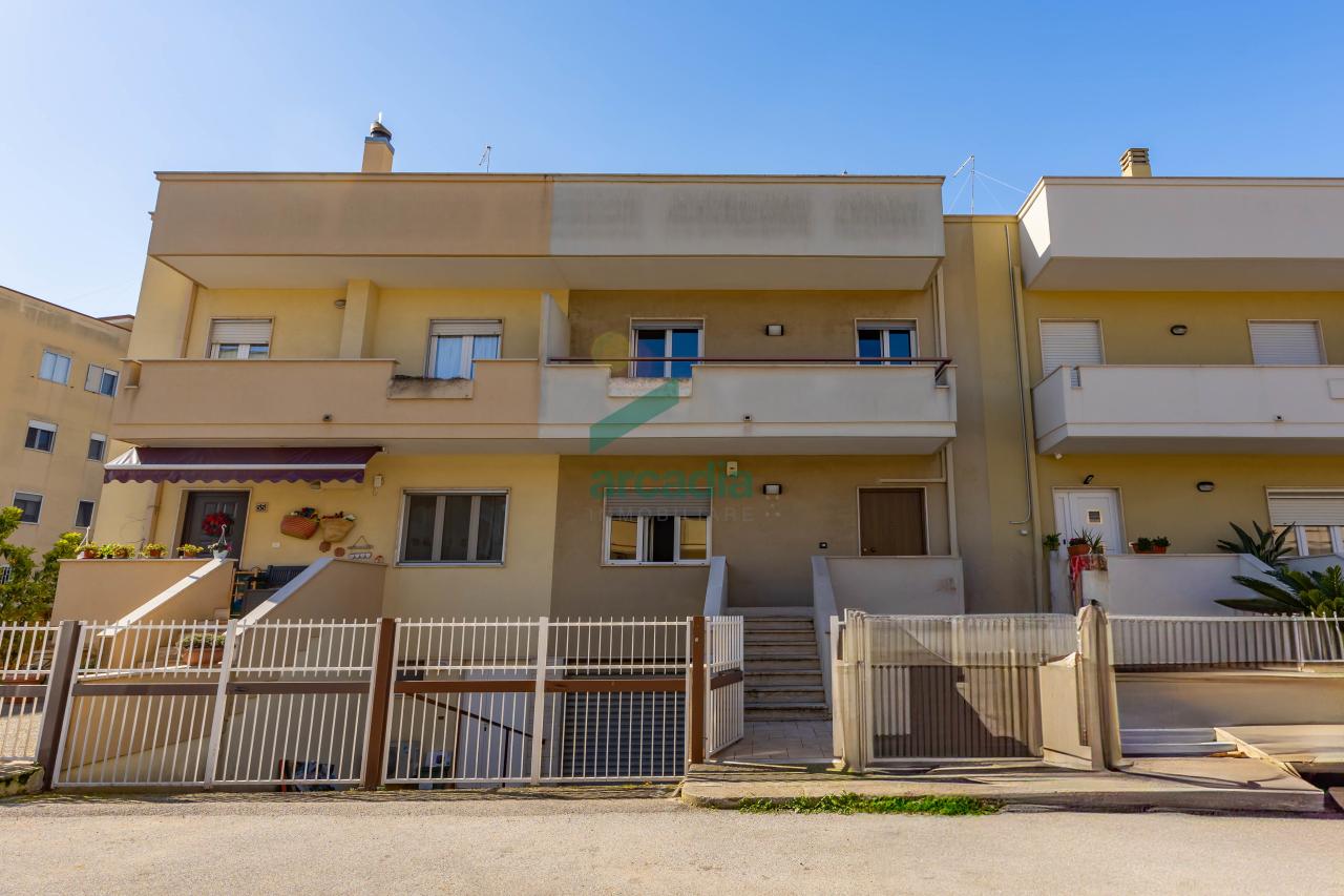 8-Zimmer Villa in Monopoli, Italy, Nr. 38627