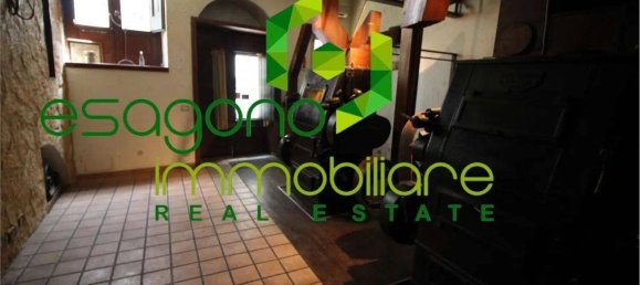 Propiedad comercial de 3 habitaciónes en Palazzolo Acreide, Italy No. 356862 19