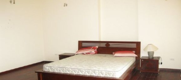 Apartamento de 3 dormitorios en Tay Ho, Vietnam No. 7103 12