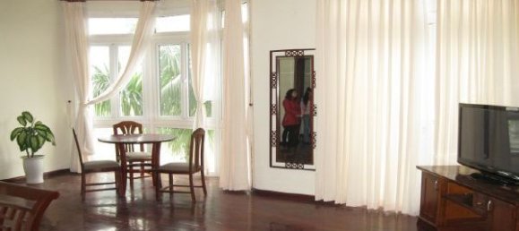 Apartamento de 3 dormitorios en Tay Ho, Vietnam No. 7103 5