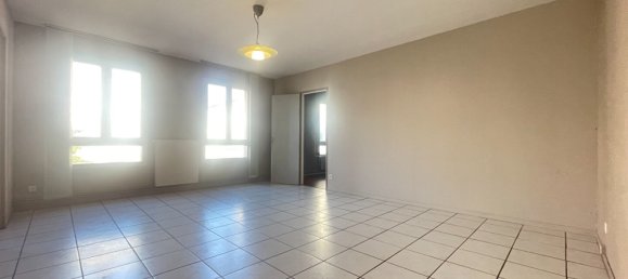 3 Schlafzimmer Wohnung in Luneville, France, Nr. 67741 12