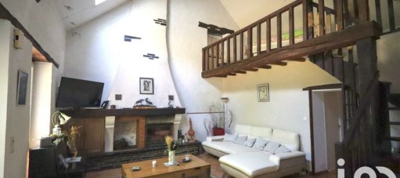 4 bedrooms House in Loire, France No. 312693 4