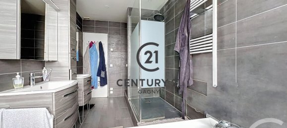 4 bedrooms Apartment in Gagny, France No. 279835 7