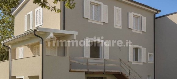 3 Schlafzimmer Haus in Cascina, Italy, Nr. 352532 2