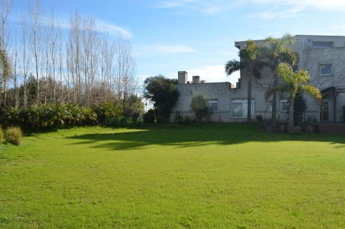 Terreno em Tigre, Argentina N.º 31647