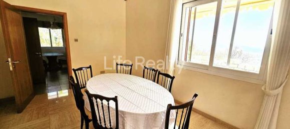 6 bedrooms House in Agios Athanasios, Cyprus No. 7091 2