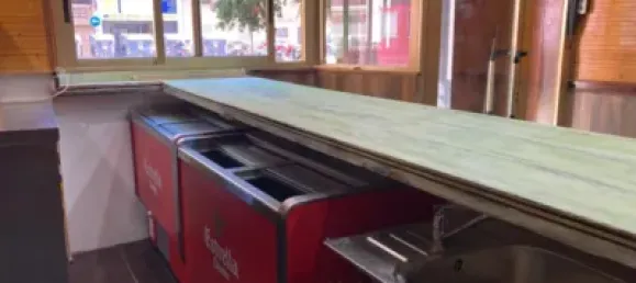 33m² Commercial property in Zaragoza, Spain No. 184806 6