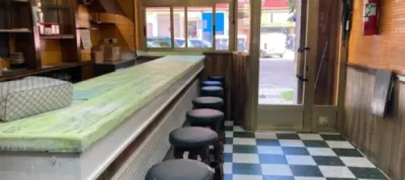 33m² Commercial property in Zaragoza, Spain No. 184806 7