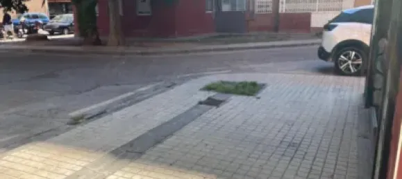 33m² Commercial property in Zaragoza, Spain No. 184806 10