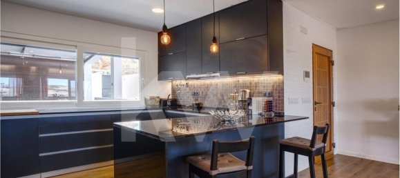 3 bedrooms House in Oeiras, Portugal No. 140972 3