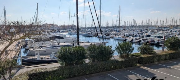 1 bedroom Apartment in Agde, France No. 190363 9