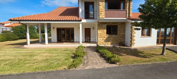 4 bedrooms House in Cantabria, Spain No. 184410 2