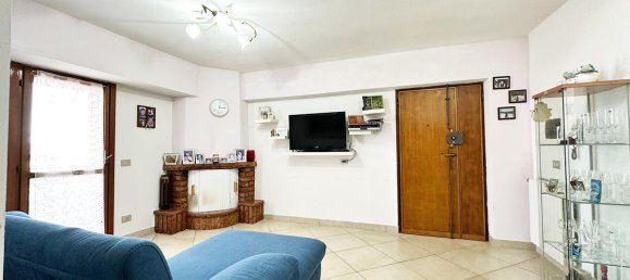 4-Zimmer Penthouse in Mentana, Italy, Nr. 130172 2