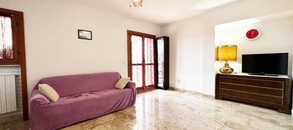 4-Zimmer Penthouse in Mentana, Italy, Nr. 130172 8