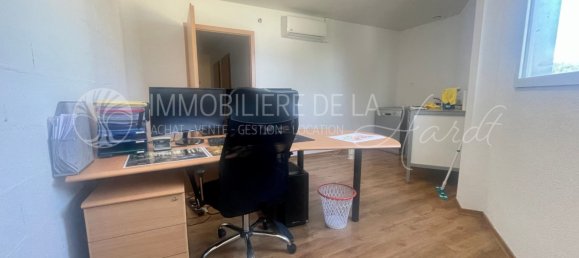 342m² Commercial property in Hesingue, France No. 155956 2