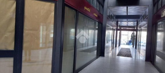 180m² Commercial property in Turbigo, Italy No. 75802 4