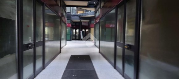 180m² Commercial property in Turbigo, Italy No. 75802 24