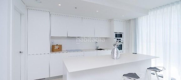 Apartamento de 3 dormitorios en Fuengirola, Spain No. 60594 25