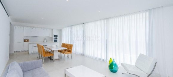 Apartamento de 3 dormitorios en Fuengirola, Spain No. 60594 7