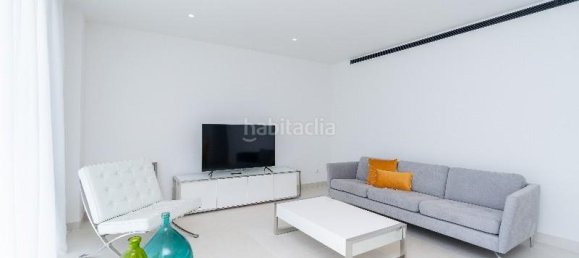 Apartamento de 3 dormitorios en Fuengirola, Spain No. 60594 21