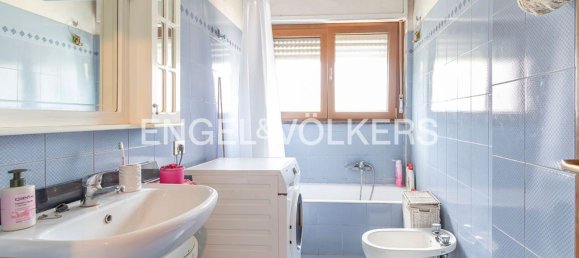 5 rooms Apartment in Rome, Italy No. 200135 12