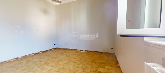 3غرفة شقة في Bari, Italy رقم 69339 15