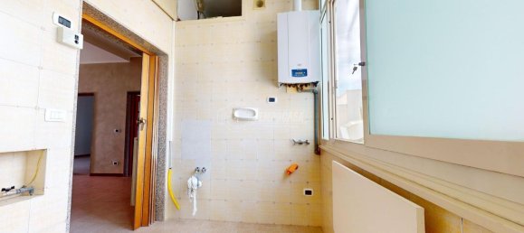 3غرفة شقة في Bari, Italy رقم 69339 20