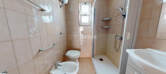 3غرفة شقة في Bari, Italy رقم 69339 17