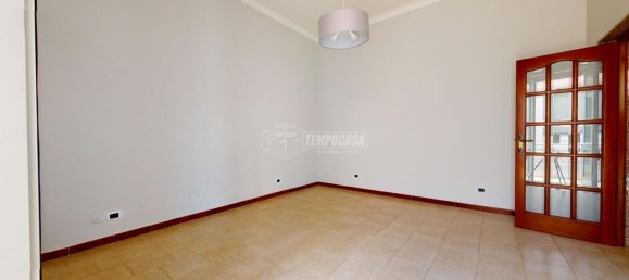 3غرفة شقة في Bari, Italy رقم 69339 8