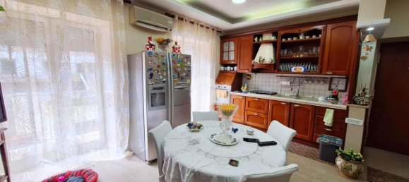 3 rooms Apartment in Naples, Italy No. 14895 18