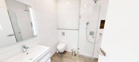 Квартира с 2 спальнями в Штутгарт, Германия № 253407 11