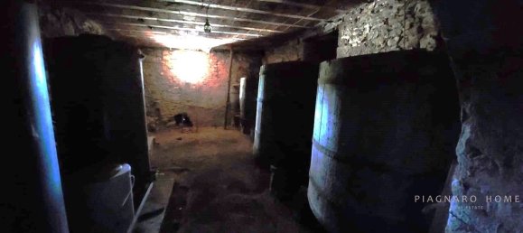 Casa de 5 dormitorios en Bagnone, Italy No. 130205 17