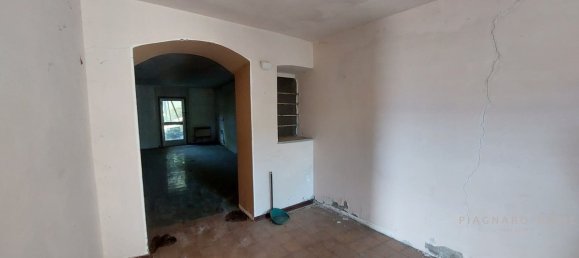 Casa de 5 dormitorios en Bagnone, Italy No. 130205 10
