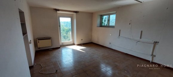 Casa de 5 dormitorios en Bagnone, Italy No. 130205 9