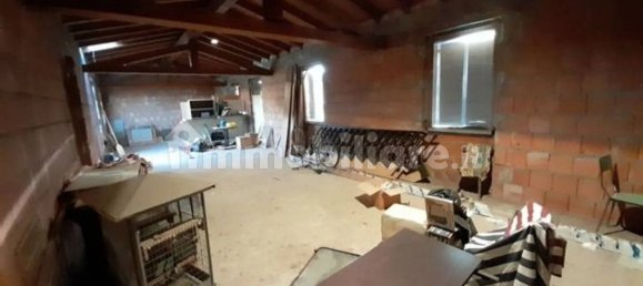 3 Schlafzimmer Haus in Capriolo, Italy, Nr. 264729 8