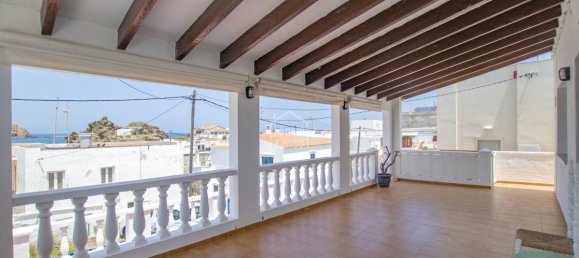 Casa de 3 dormitorios en Mahon, Spain No. 10634 4