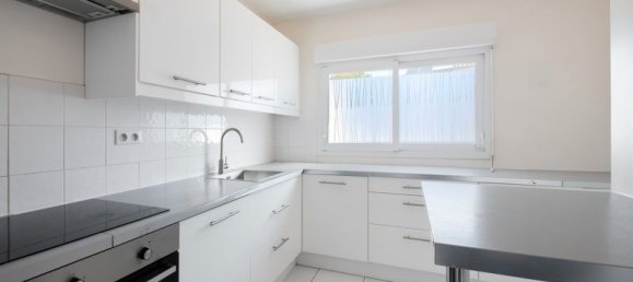 Casa de 3 dormitorios en Juvignac, France No. 338745 2