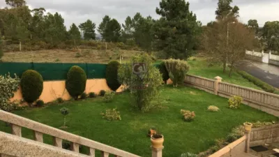 Casa de 5 dormitorios en Orense, Spain No. 140486