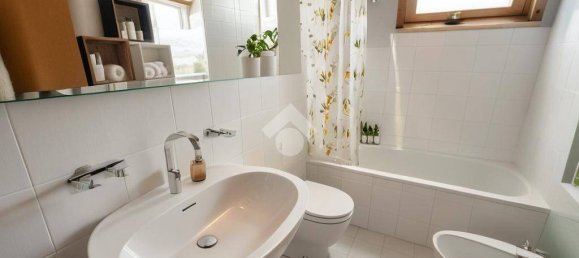 1 bedroom Apartment in Rome, Italy No. 301271 14