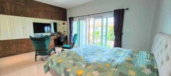 4 bedrooms Cafe / restaurant in Pattaya, Thailand No. 19285 6