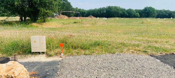 Земельный участок 528м² в Венье, Франция № 84697 3