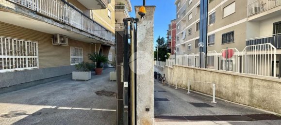 4 rooms Apartment in Naples, Italy No. 286726 36