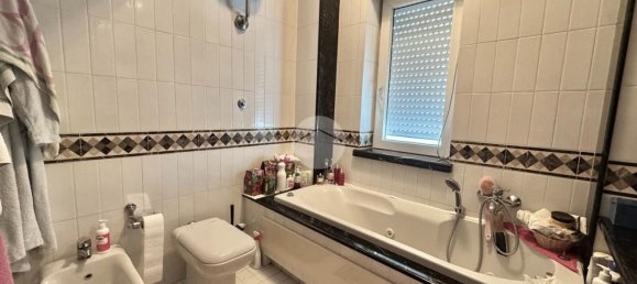 4 rooms Apartment in Naples, Italy No. 286726 26