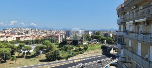 4 rooms Apartment in Naples, Italy No. 286726 31