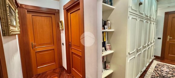 4 rooms Apartment in Naples, Italy No. 286726 19