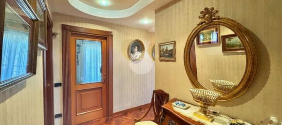 4 rooms Apartment in Naples, Italy No. 286726 4
